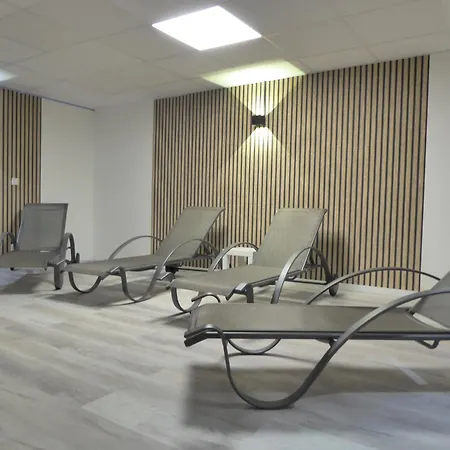 Greenflair 5 Pers Pool Sauna Wifi Near Bikepark