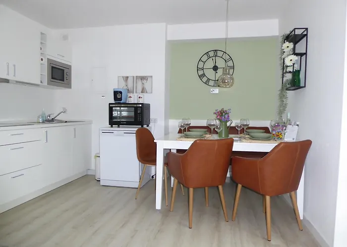 Greenflair 5 Pers Pool Sauna Wifi Near Lift Apartment