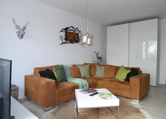 Greenflair 5 Pers Pool Sauna Wifi Near Lift شقة